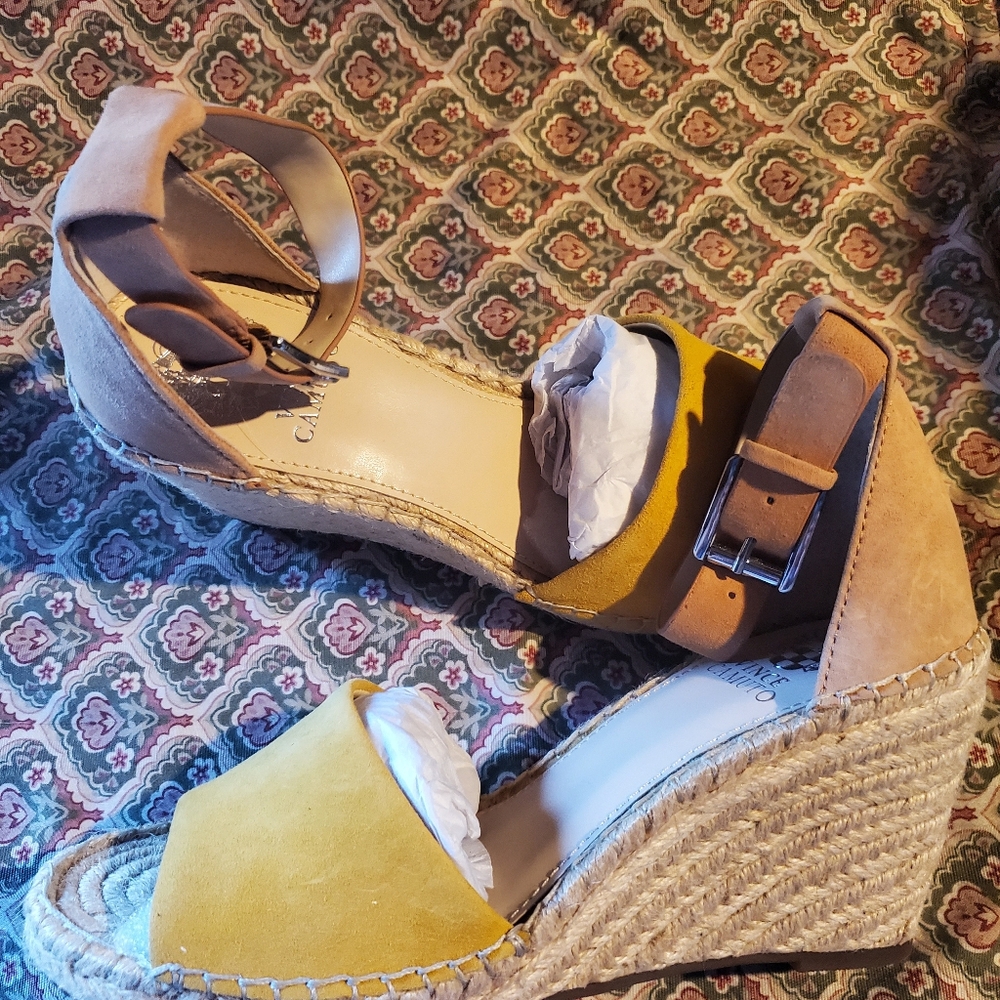 Vince Camuto suede open toe wedge high heels, sz. 9